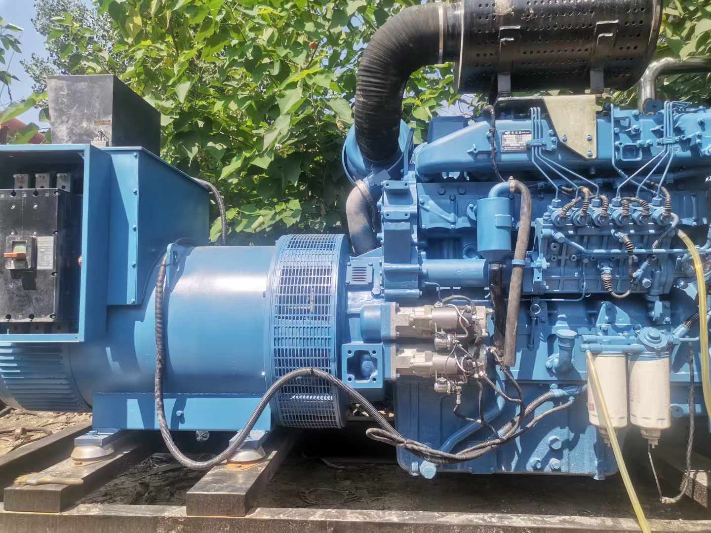 土默特右详细说明降低 800kW 柴油发电机输出电流波动的方法