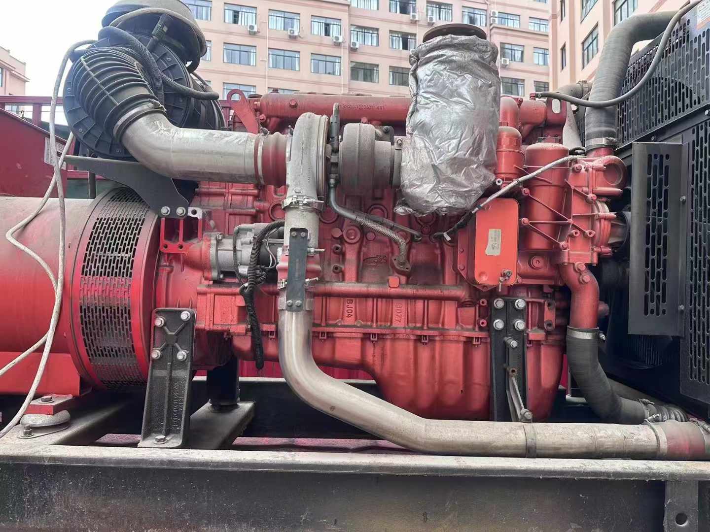土默特右如何选择适合 600kW 柴油发电机组的过载保护器？