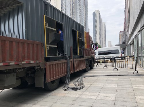 土默特右柴油发电机空气滤清器在不同季节的更换周期是否有差异？